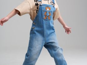 Полукомбинезон текстильный джинсовый для девочек