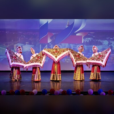 Танцуй, Россия! Государственный ансамбль танца «Барыня»