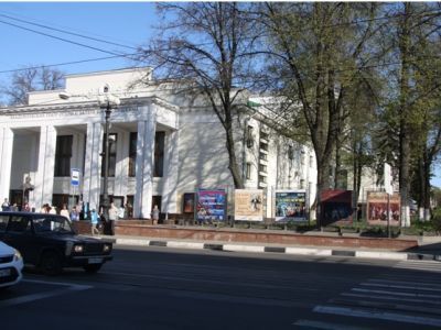 Здание театра оперы и балета