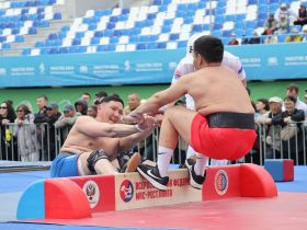 Стали известны победители соревнований по мас-рестлингу и борьбе корэш на Сабантуе