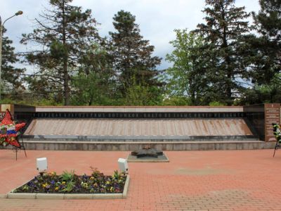 Памятник землякам, погибшим в годы Великой Отечественной войны