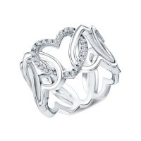 Серебряное кольцо с эмалью и фианитами