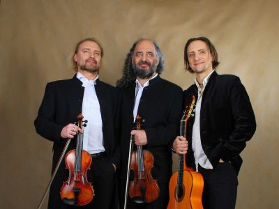 Билеты на Вновь с нами — трио «Лойко»! (ГБКЗ им. Салиха Сайдашева) / Концерт | Афиша | ИнфоТаймс