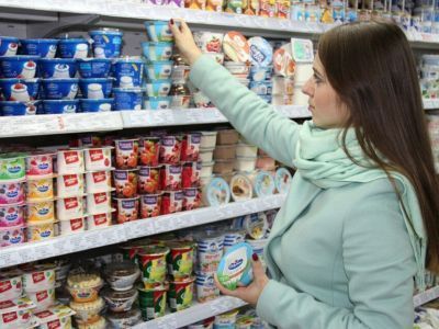 Российские торговые сети снизили наценки на социально значимые продукты