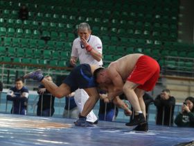 Верхневилюйцы взяли все путёвки на Игры Манчаары по хапсагаю