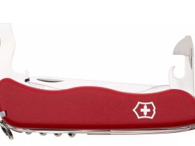 Нож перочинный Victorinox Outrider 0.8513, сталь X50CrMoV15, рукоять нейлон, красный