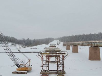 В Якутии продолжается реконструкция мостов через реки Нюя, Чуоналыр и Менкюле