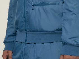 Олимпийка с контрастной отделкой из капсулы ретро