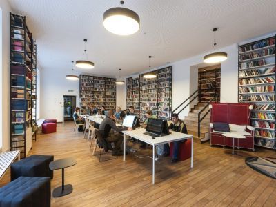 Библиотека № 19 им. Ф. М. Достоевского