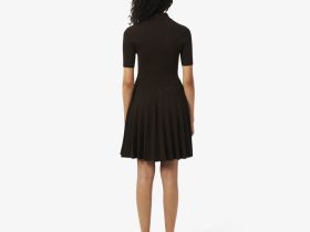 Плиссированное платье Lacoste с воротником-поло