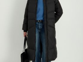 Пуховик с воротником-стойкой