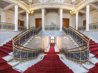 Мир Фаберже. Императорская роскошь в деталях (Музей Фаберже)
