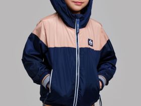 Куртка текстильная с полиуретановым покрытием для мальчиков (ветровка)