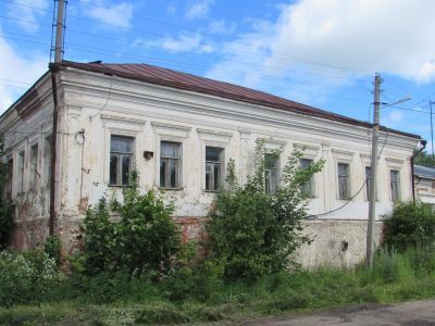 Дом Бажановых