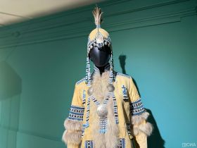 В Якутске открылась выставка «Со-творение»