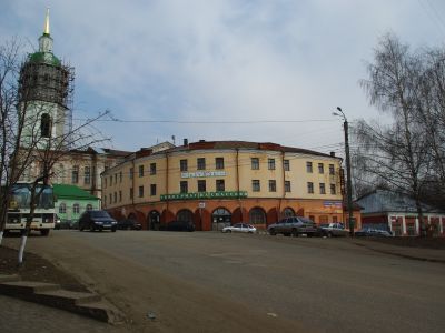 Ансамбль площади