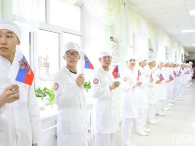 Рекордное число выпускников поступило работать в медучреждения Якутии