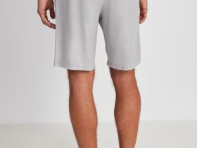 Шорты с эластичным поясом