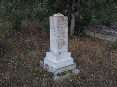 Могила подпоручика Ф. Деливрона