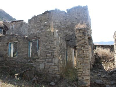 Резные камни с арабскими письменами и изображениями (6 единиц)