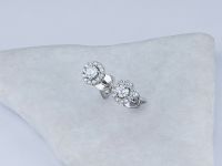 Пусеты из белого золота с бриллиантами э4701пс04190100