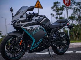 Мотоцикл VOGE 300RR