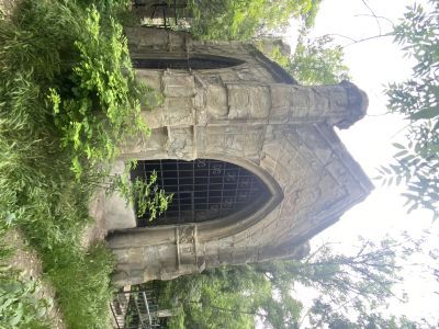 Склеп-усыпальница