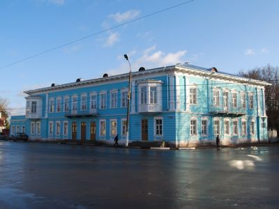 Бывшая гостиница Пожарского, в которой останавливались А.С. Пушкин, Л.Н. Толстой, А.Н. Островский, М.Е. Салтыков-Щедрин и др.