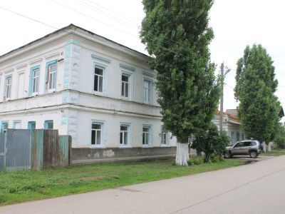 Училище медицинское