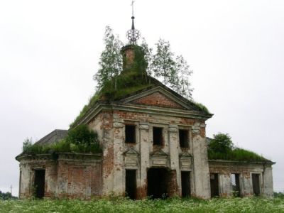 Бывшая Никольская церковь