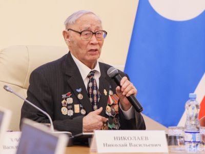 В Якутии чествовали легенду связи: Николаю Николаеву исполнилось 90 лет