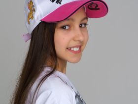 Кепка текстильная для девочек