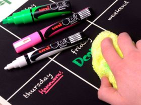 Маркер меловой Uni PWE-17K, 15 мм, белый