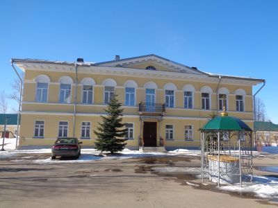 Настоятельский корпус