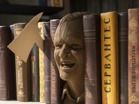 Картонный 3D конструктор QBRIX "Книжный Маньяк"