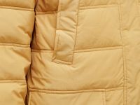 Утепленное пальто силуэта oversize