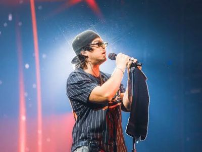Концерт JOJI