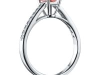 Кольцо из белого золота э4012кц03170100_pink