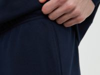 Спортивные брюки свободного кроя