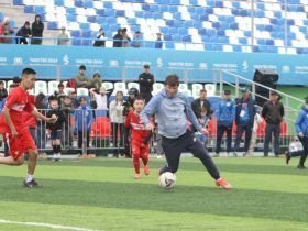 Андрей Аршавин забил свои первые голы на стадионе в Якутске