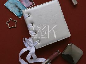 Альбом для фото и выкрасок Languo, 16х14,5х4,5 см, серебро