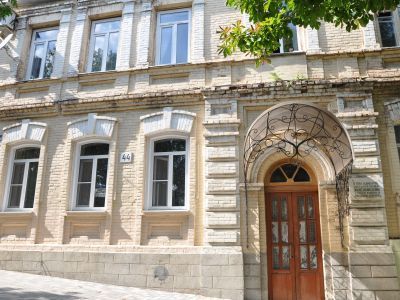 Здание, где в 1918 году заседал 1-й Совдеп