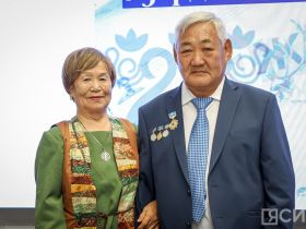 В Якутске отметили 75-летие журналиста Ивана Ксенофонтова