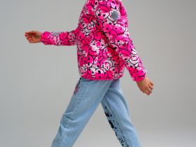 Куртка текстильная с полиуретановым покрытием для девочек