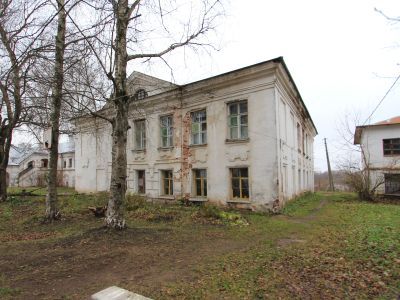 Корпус настоятельский