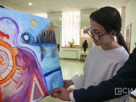 В Якутске чествовали руководителя Национального художественного музея Владу Тимофееву