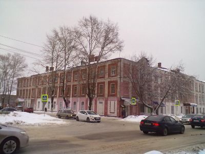 Здание рабочих казарм