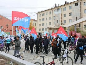 Более 200 участников собрал молодежный профсоюзный велопробег