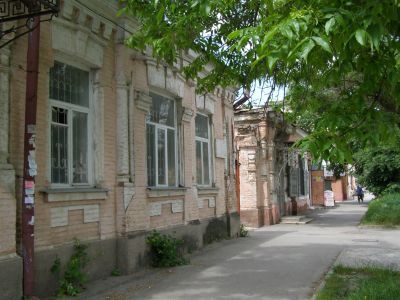 Мемориальное здание, где находилась редакция "Таганрогского вестника", которую неоднократно посещал А.П.Чехов