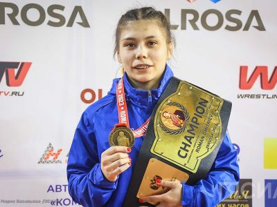 Якутянка Александра Копылова выступит на первенстве Европы по женской борьбе